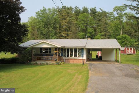 212 TATTLETOWN ROAD AARONSBURG PA 16820