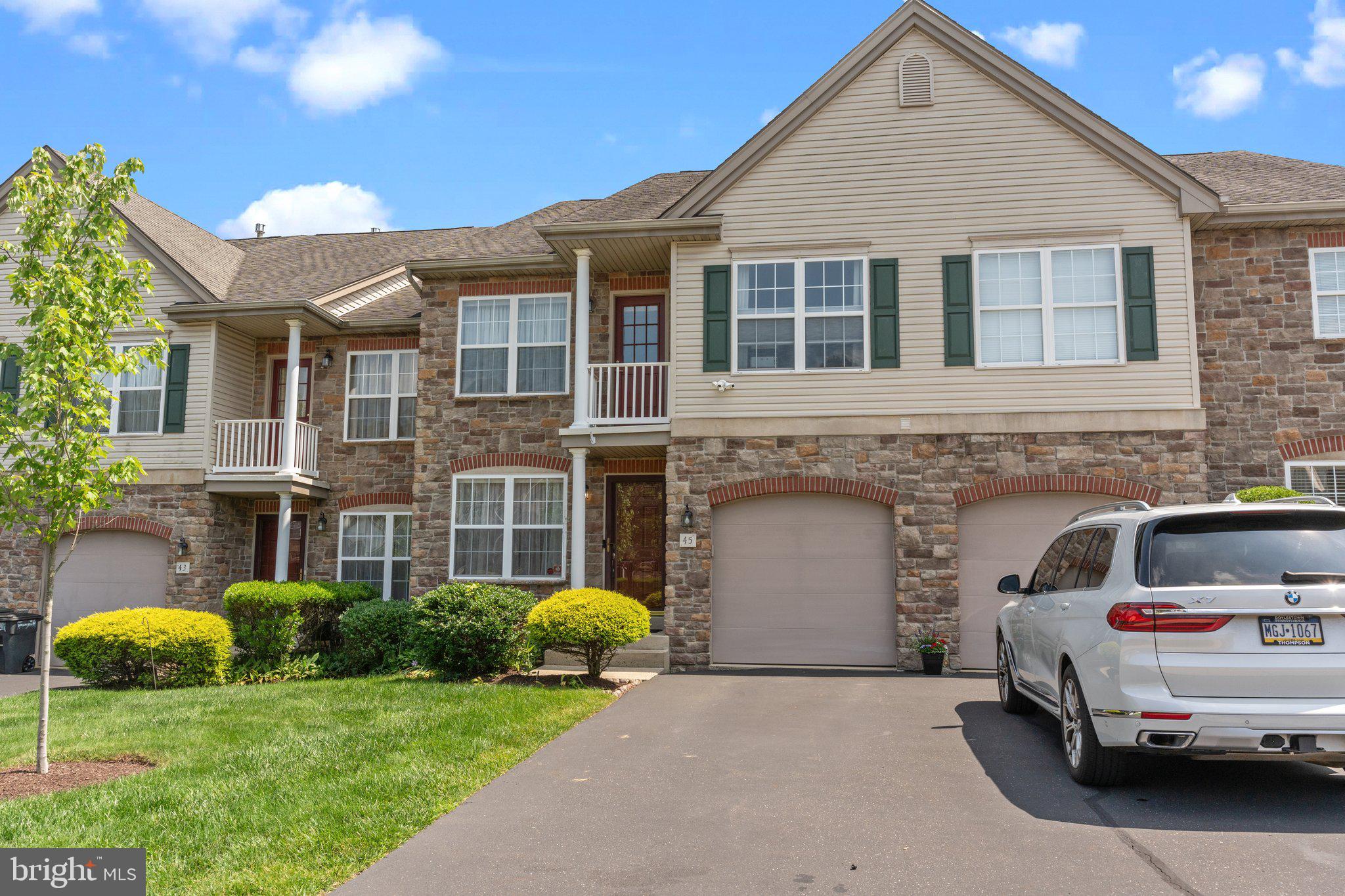 WALNUT RIDGE - Residential