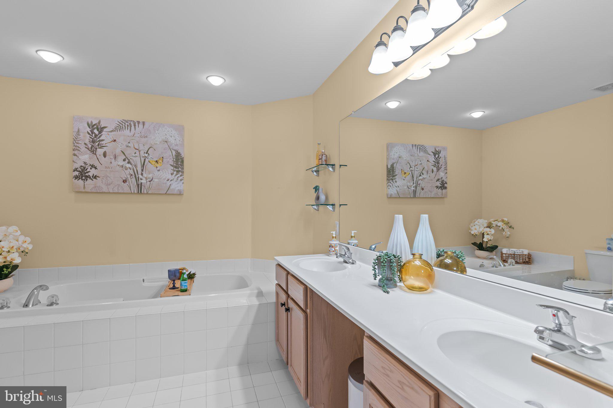 WALNUT RIDGE - Residential