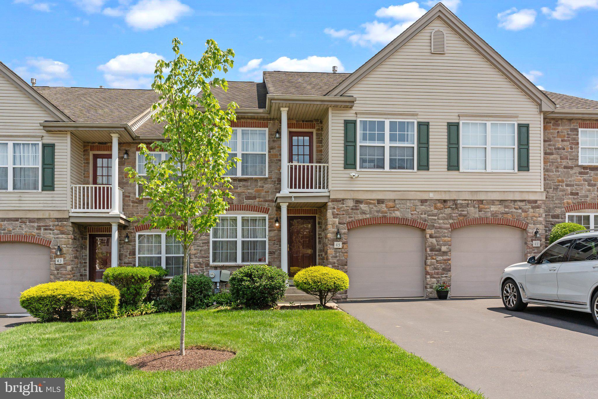 WALNUT RIDGE - Residential