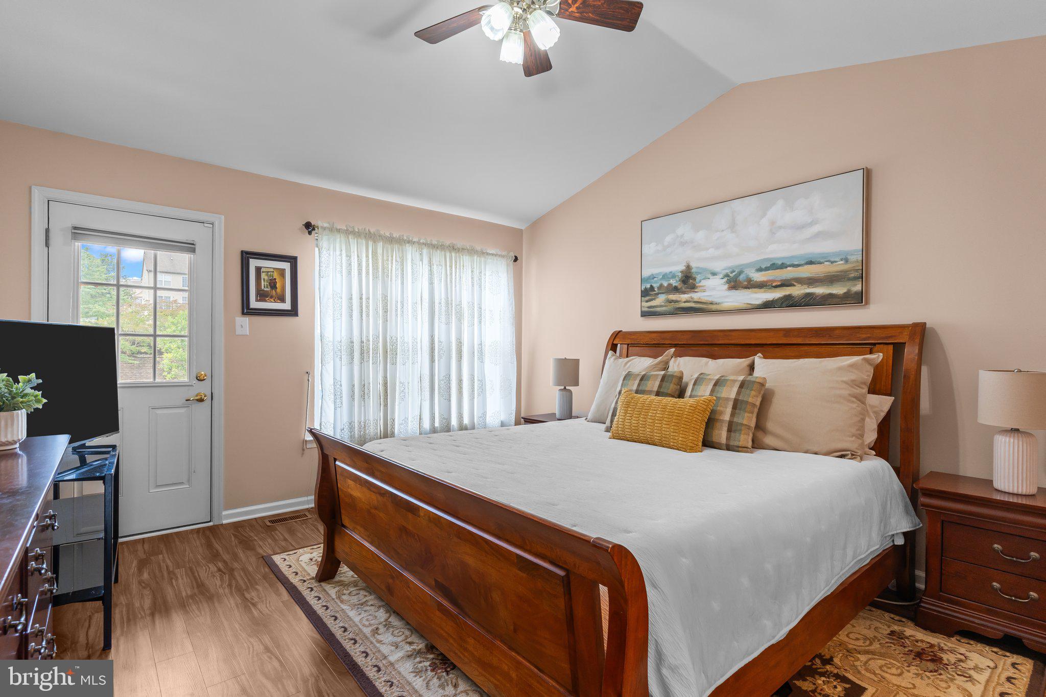 WALNUT RIDGE - Residential