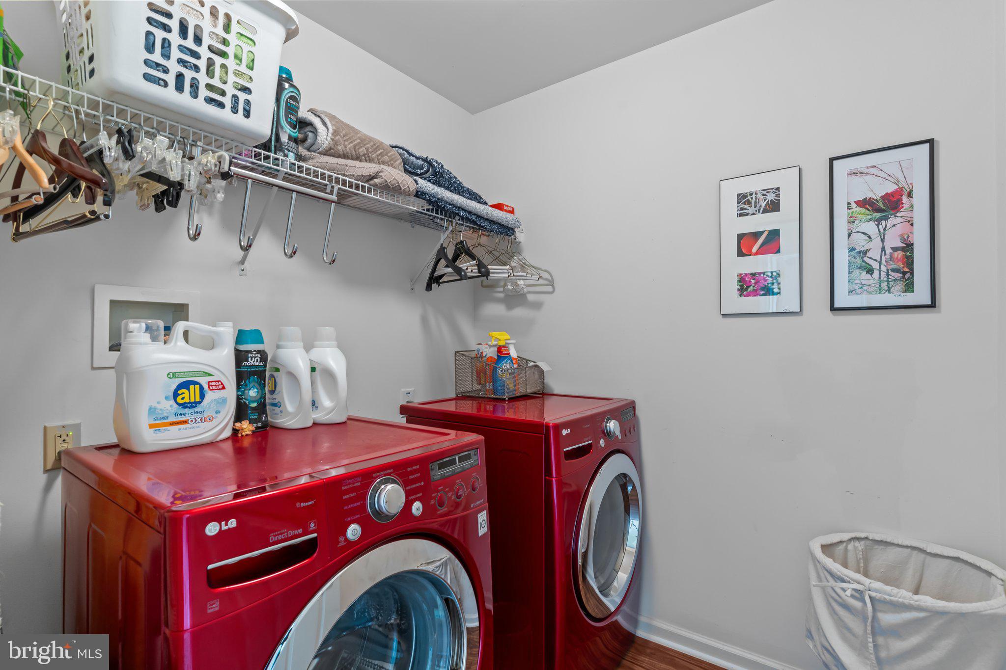 WALNUT RIDGE - Residential