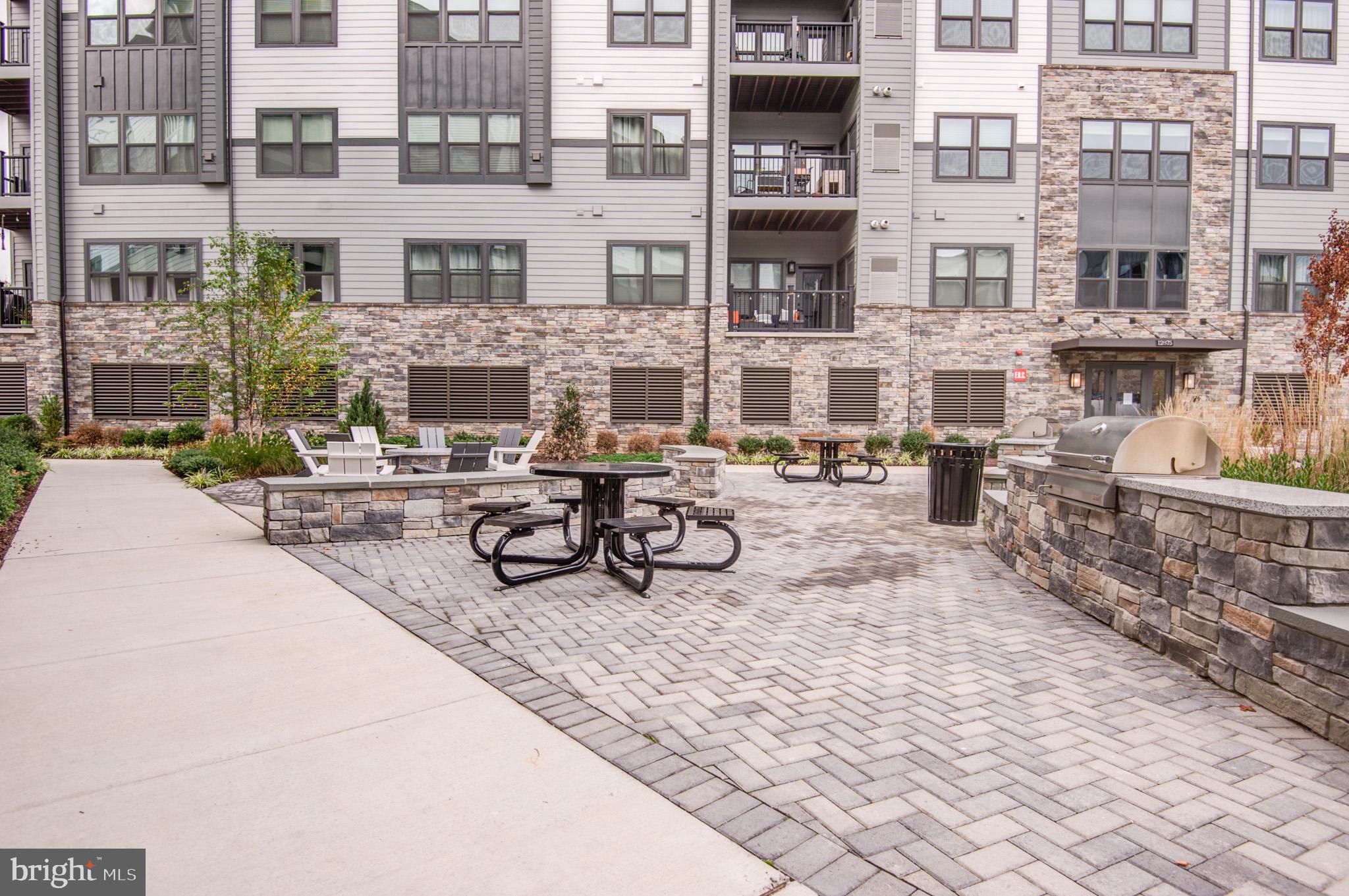 WOODLAND PARK - Residential Lease