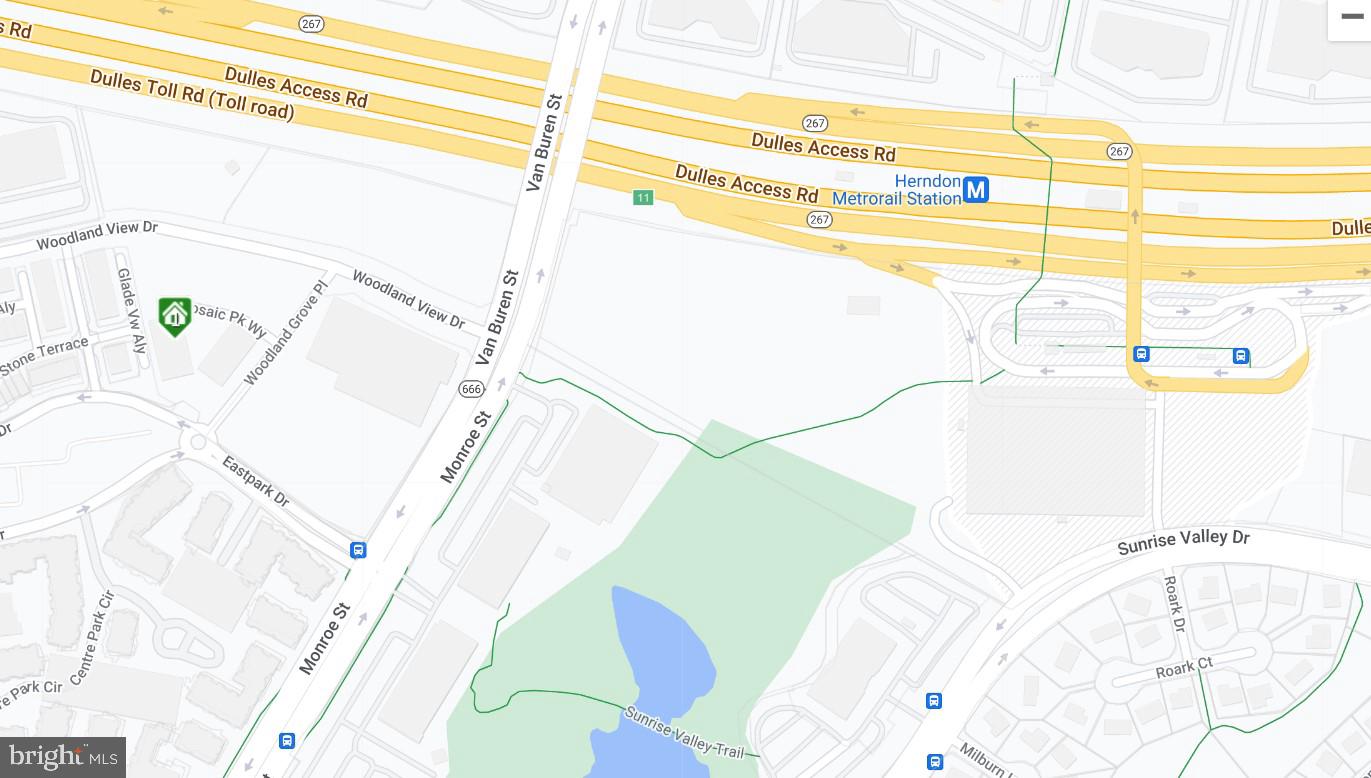 WOODLAND PARK - Residential Lease