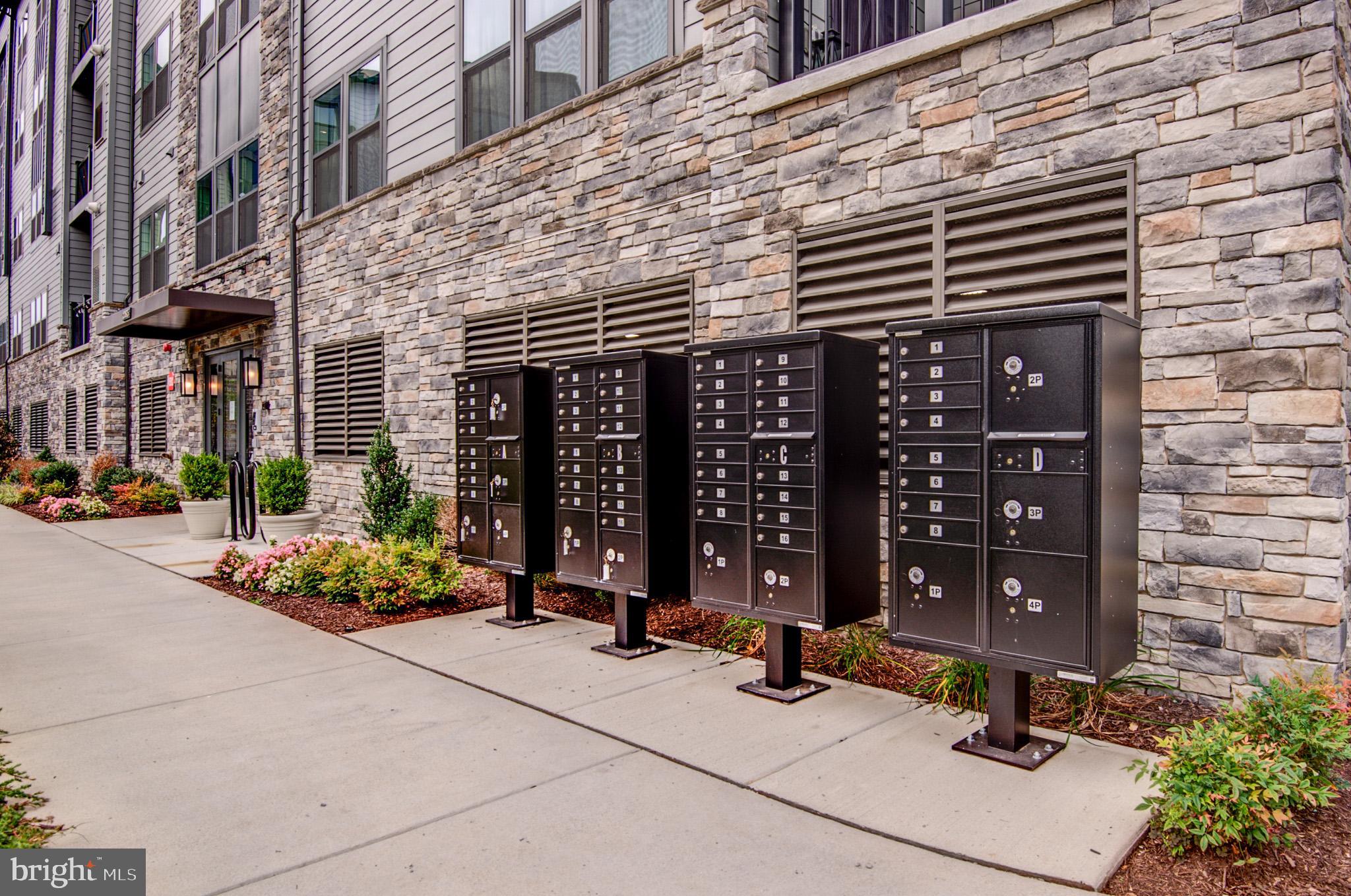 WOODLAND PARK - Residential Lease