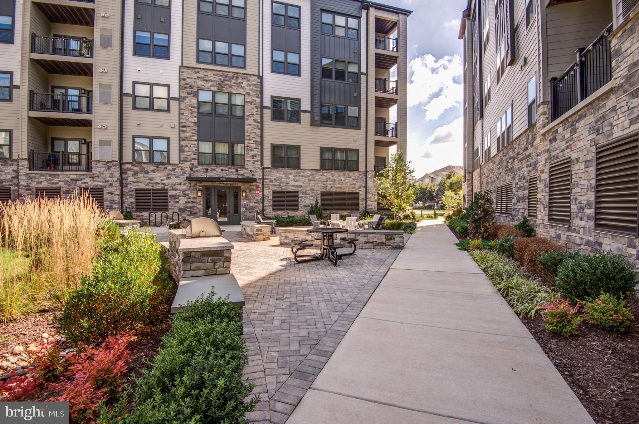 WOODLAND PARK - Residential Lease