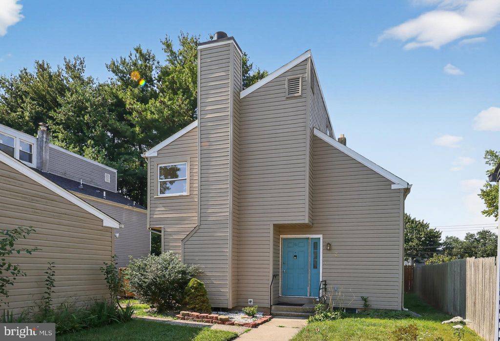 Photo of 3 Dunning Court, NEW CASTLE, DE 19720 (MLS # DENC2090172)
