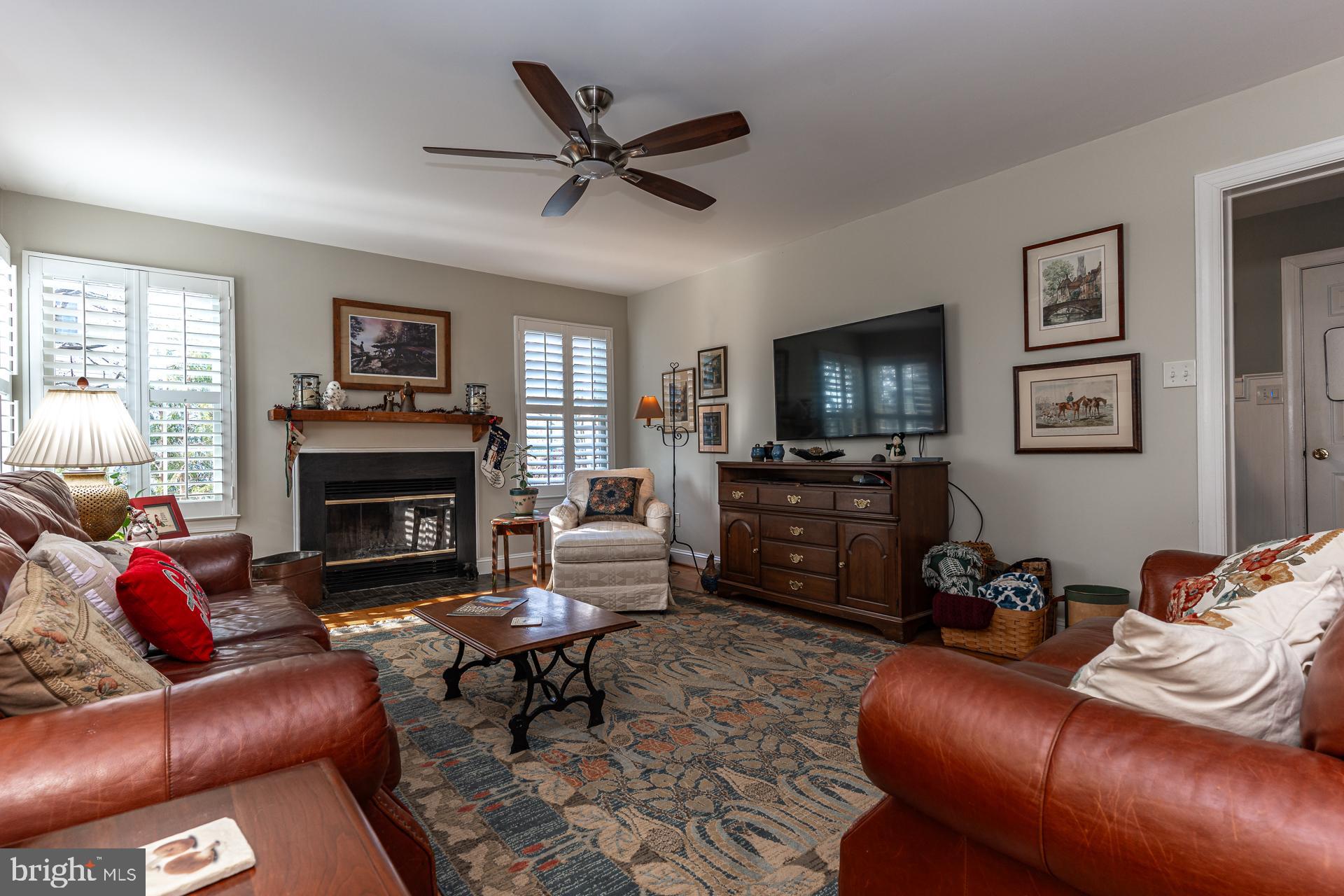 WILLOWDALE CROSSIN - Residential