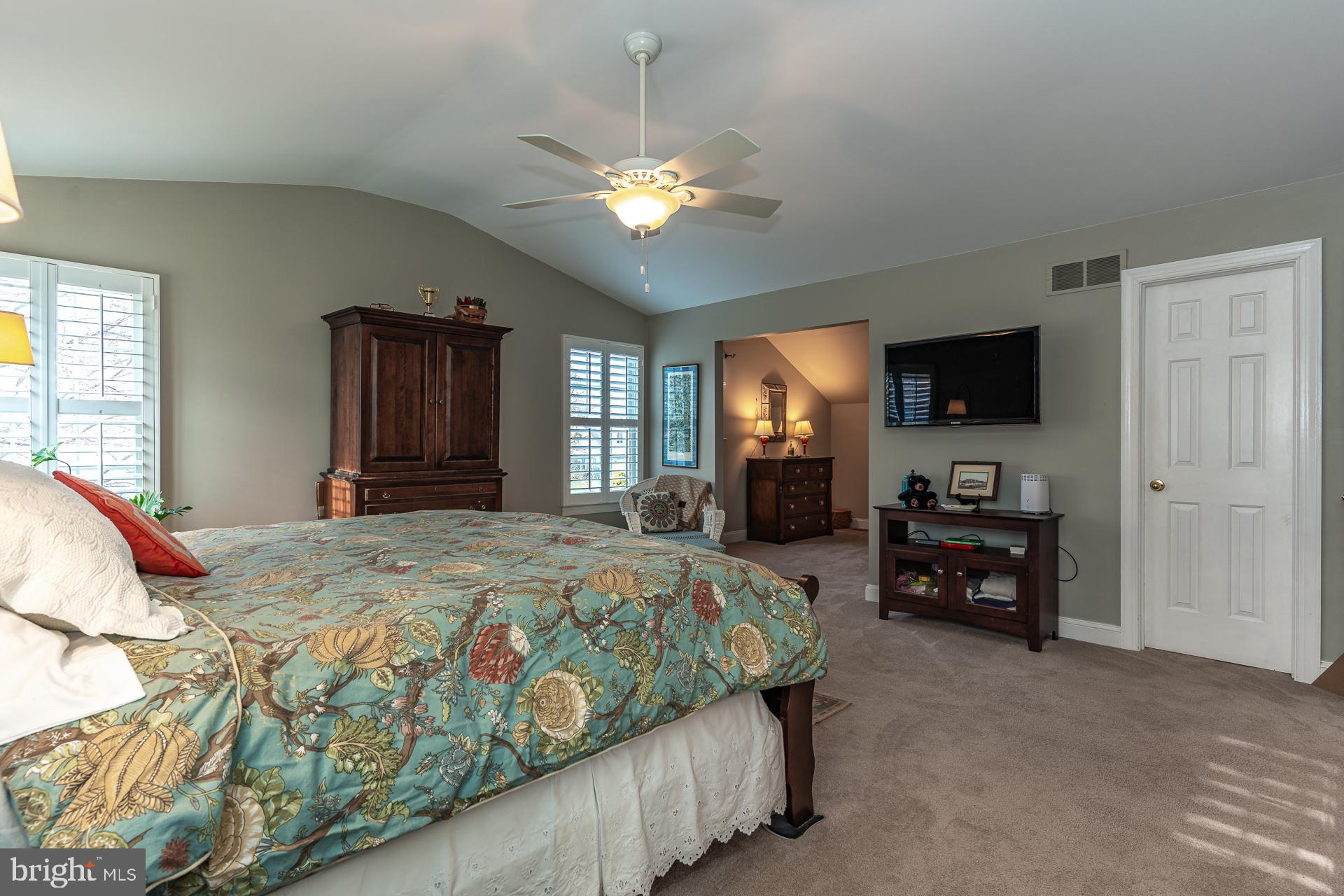 WILLOWDALE CROSSIN - Residential