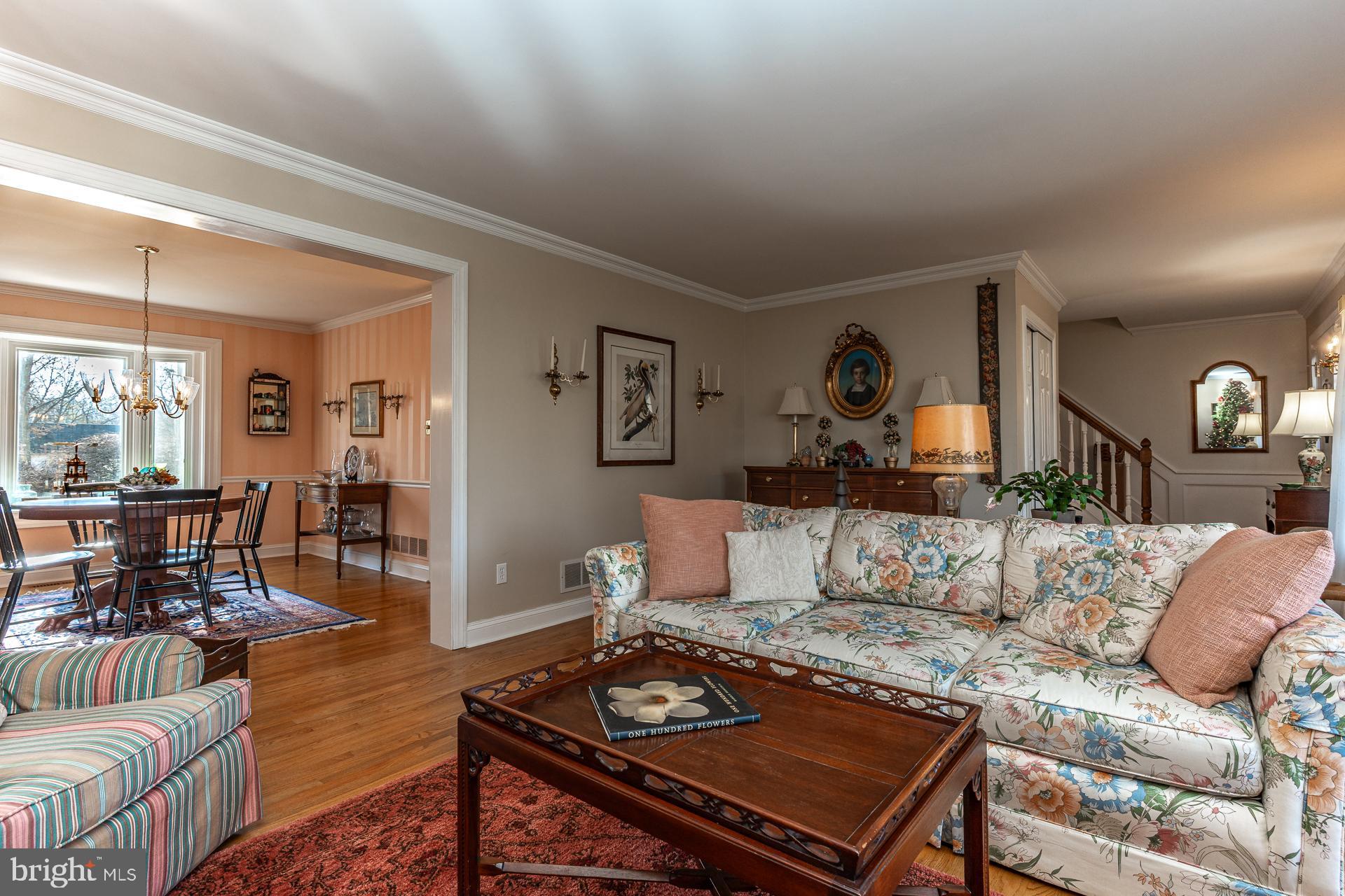 WILLOWDALE CROSSIN - Residential