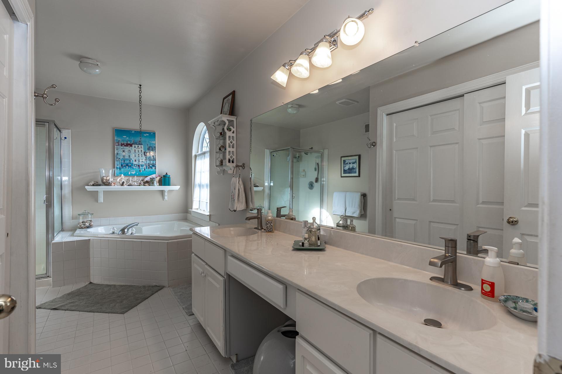 WILLOWDALE CROSSIN - Residential