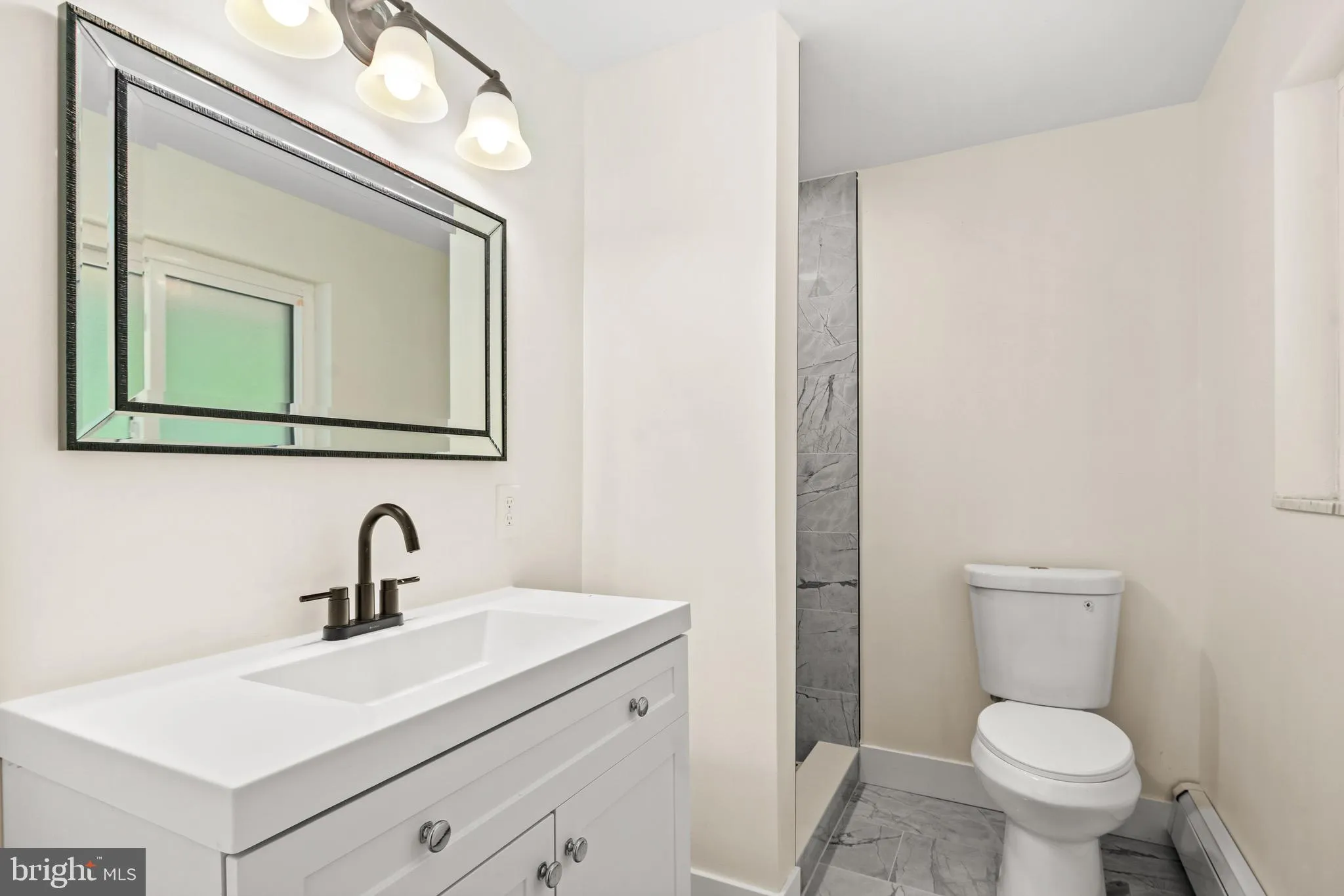 Cherry Hill, New Jersey 08002, United States, 4 Bedrooms Bedrooms, ,3 BathroomsBathrooms,Residential,Contingent,53984