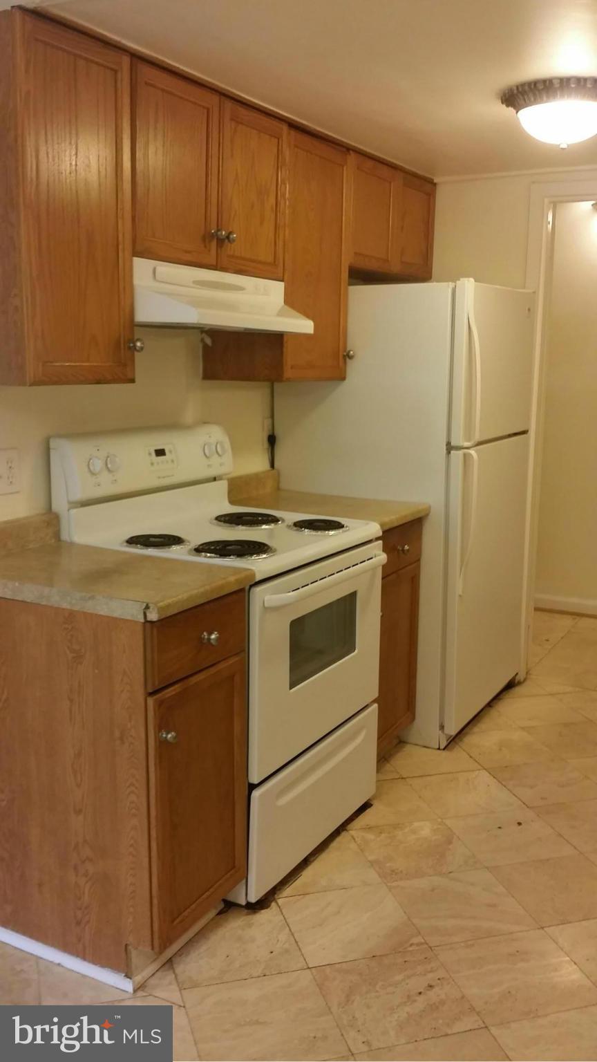 SHADOWOOD - Residential Lease