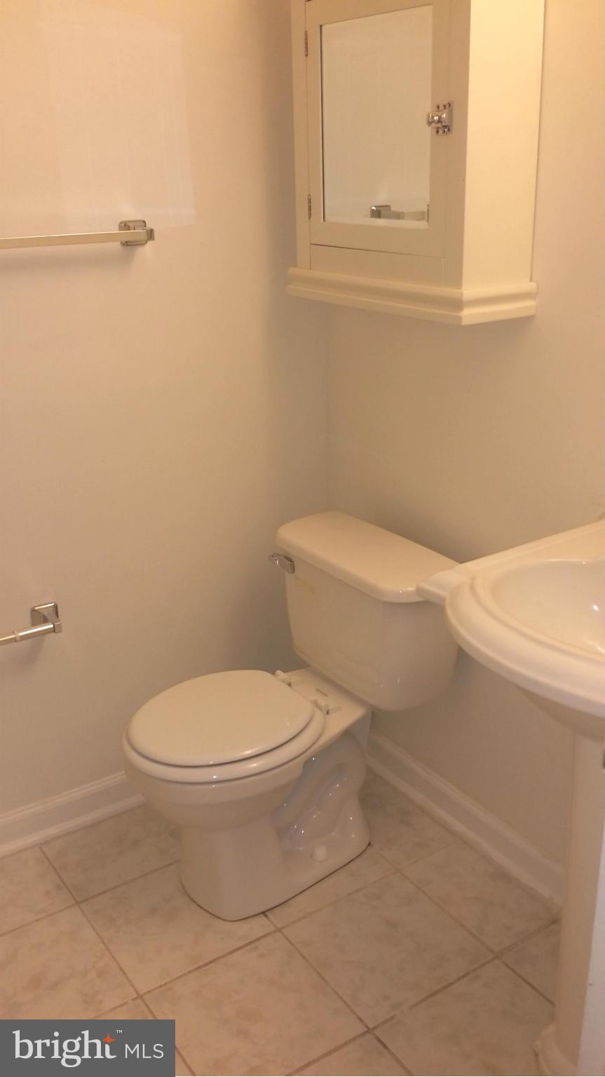 SHADOWOOD - Residential Lease