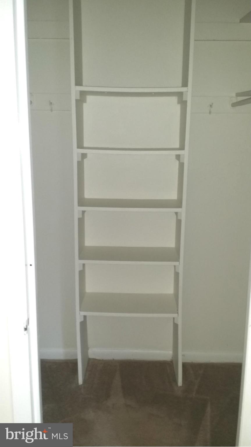 SHADOWOOD - Residential Lease