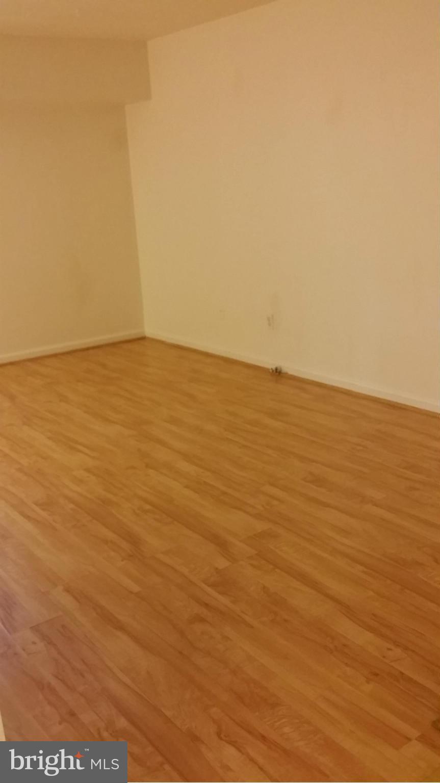 SHADOWOOD - Residential Lease