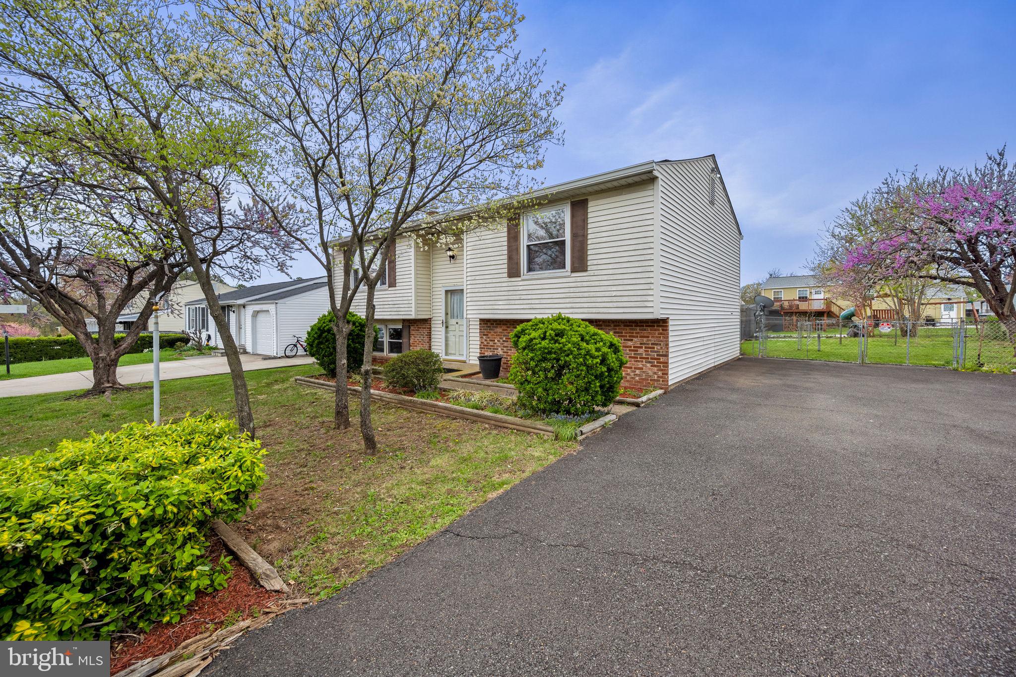 STERLING  PARK - Residential