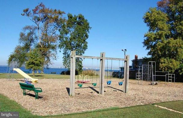 BAY CITY - Residential