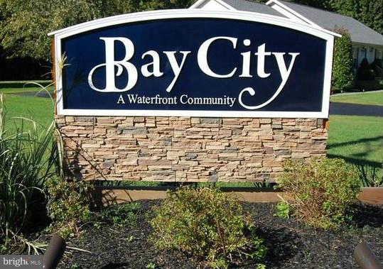BAY CITY - Residential
