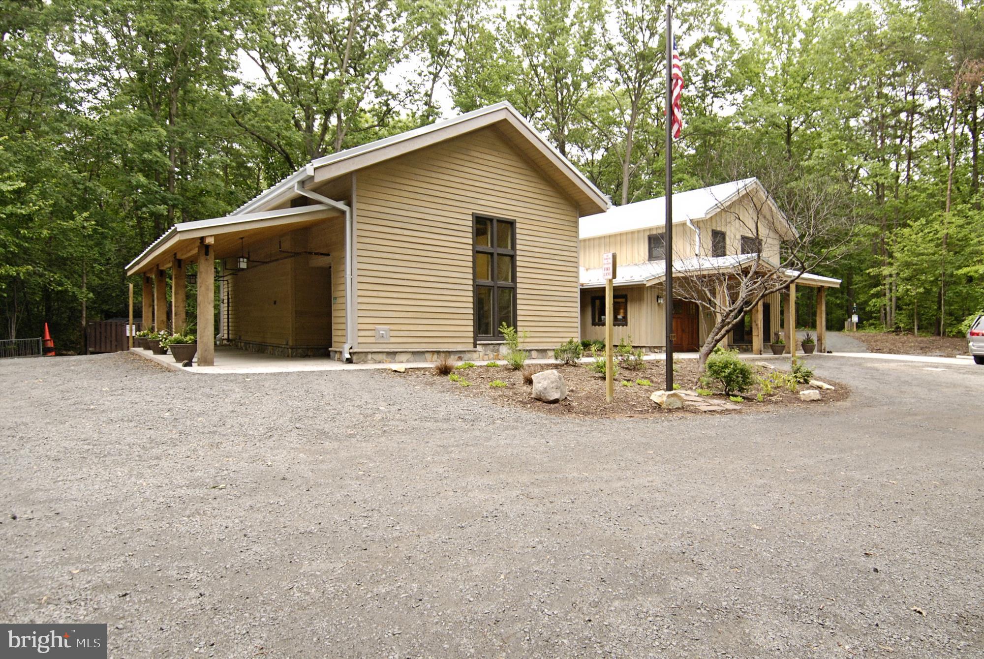 HAMLET - Residential