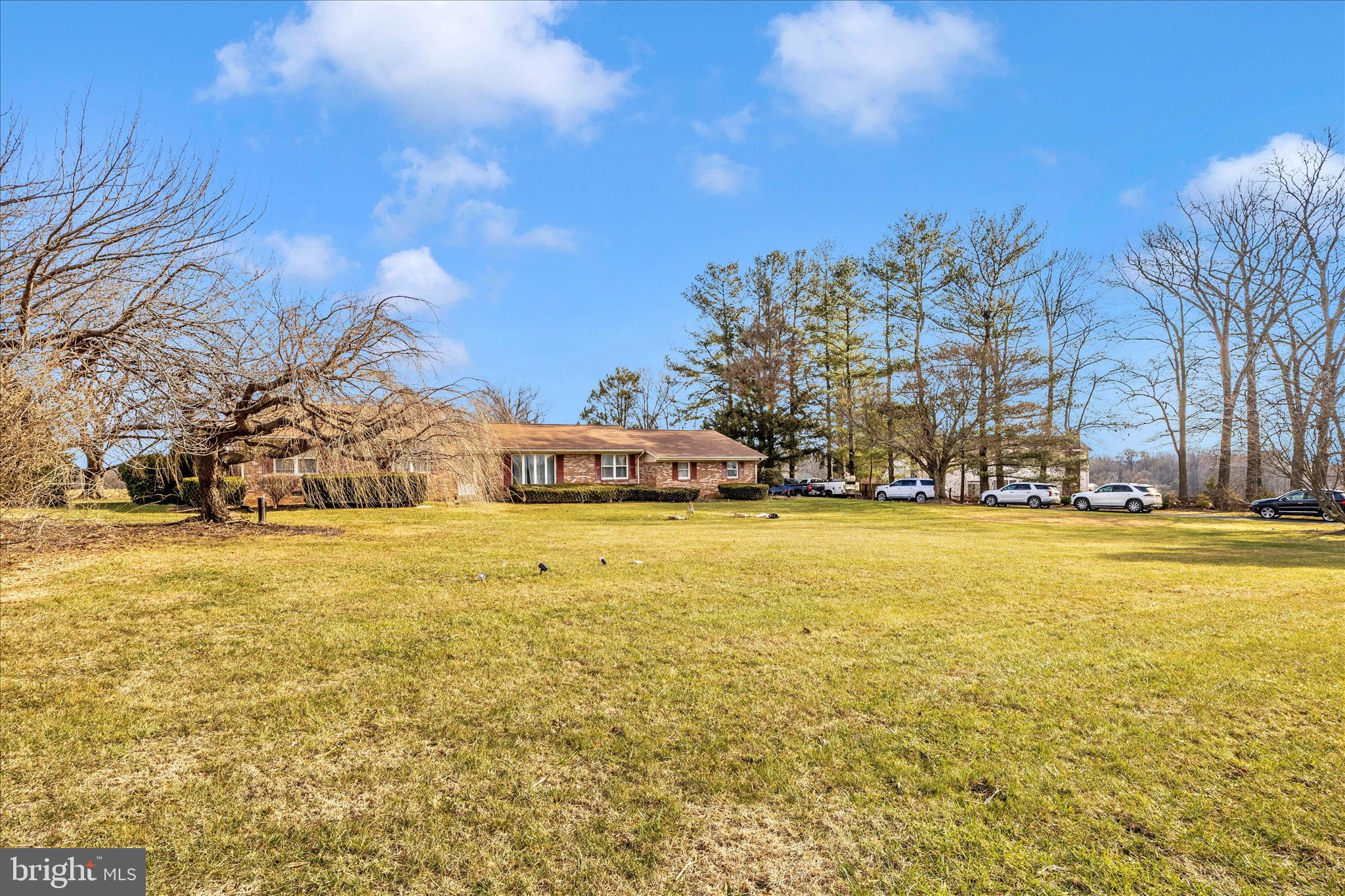 LAYTONSVILLE OUTSIDE - Residential