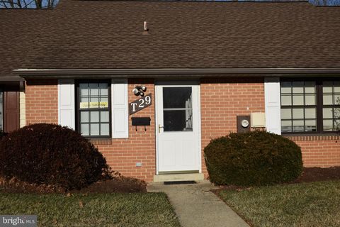 12319 STONEHAVEN LANE T-29 BOWIE MD 20715