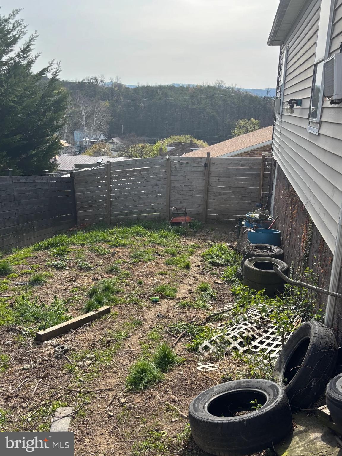 BELLEVUE - Residential