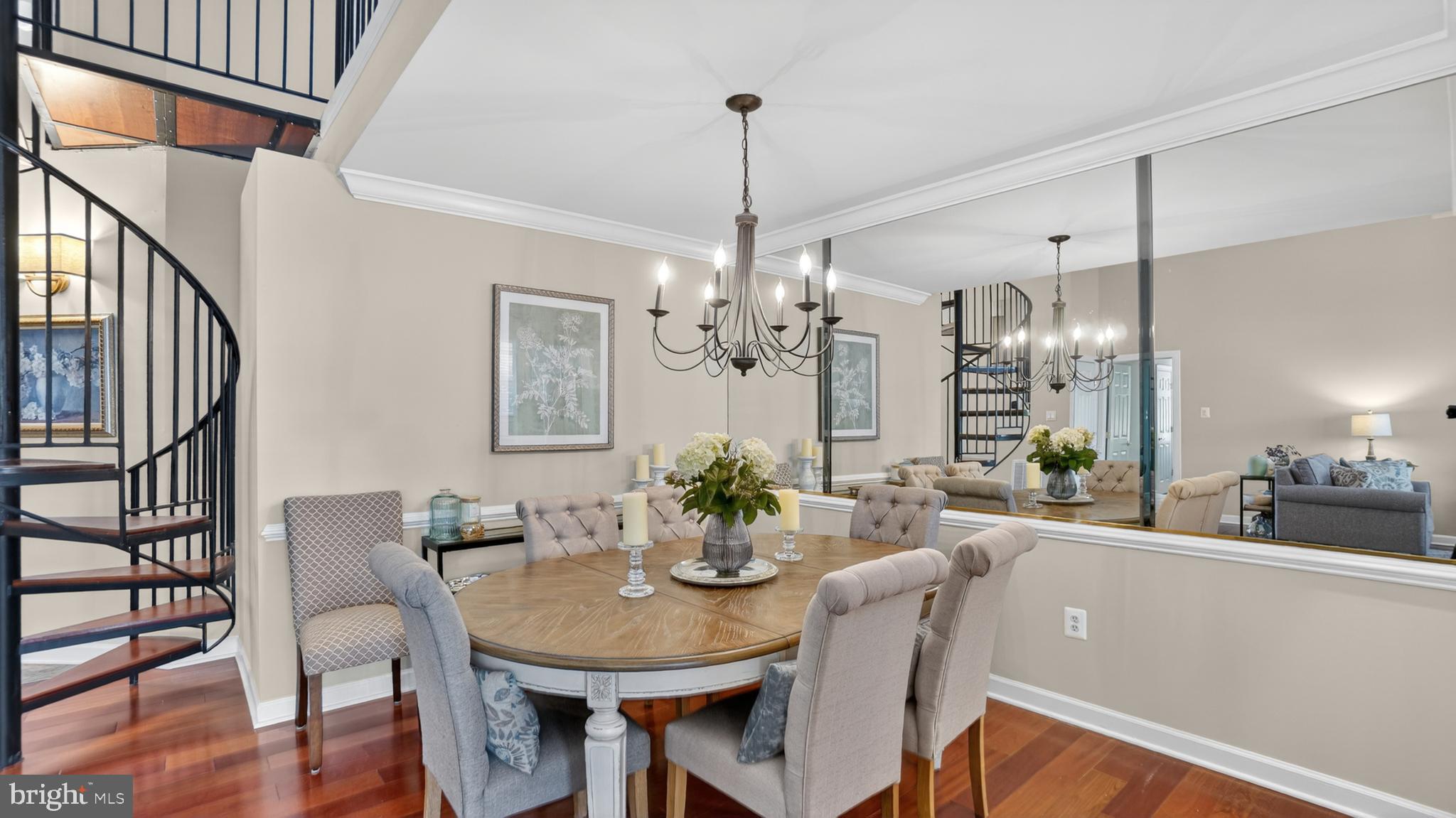 CHAPMAN FARM - Residential