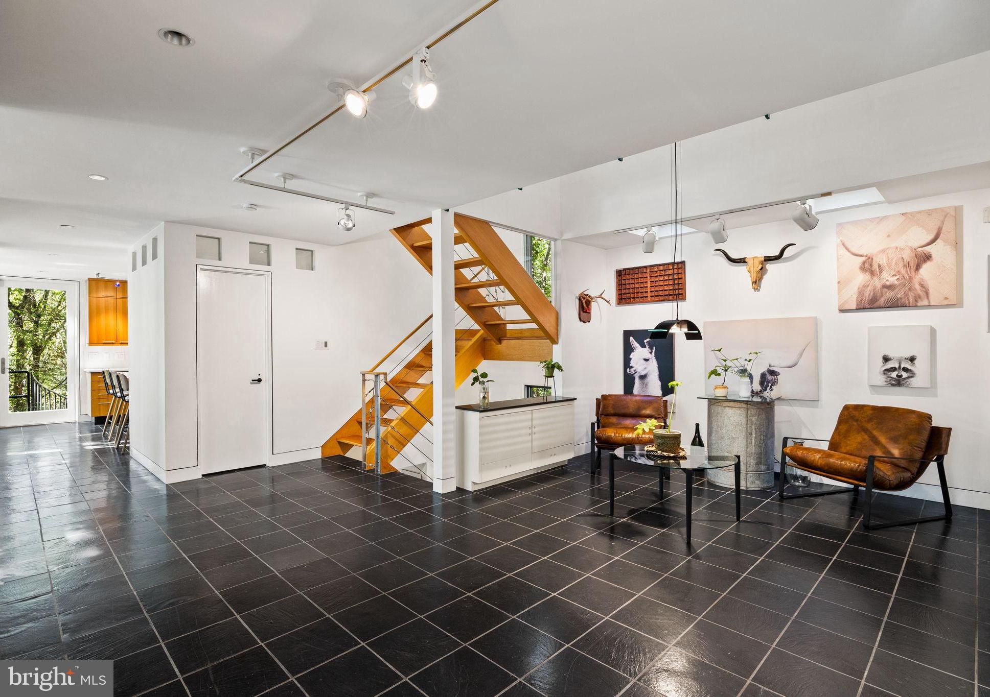 NON AVAILABLE - Residential