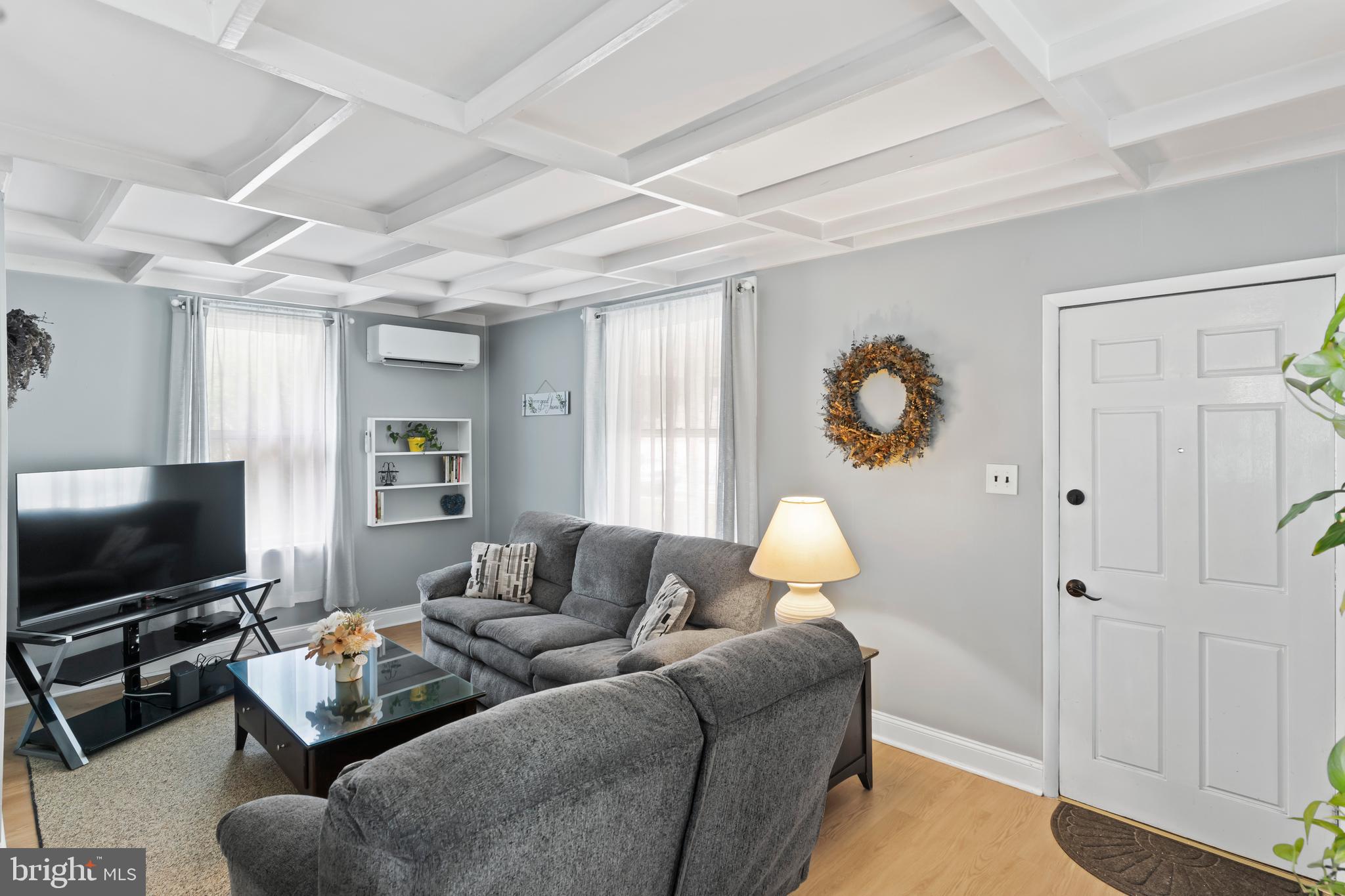 23 E SHADY LANE