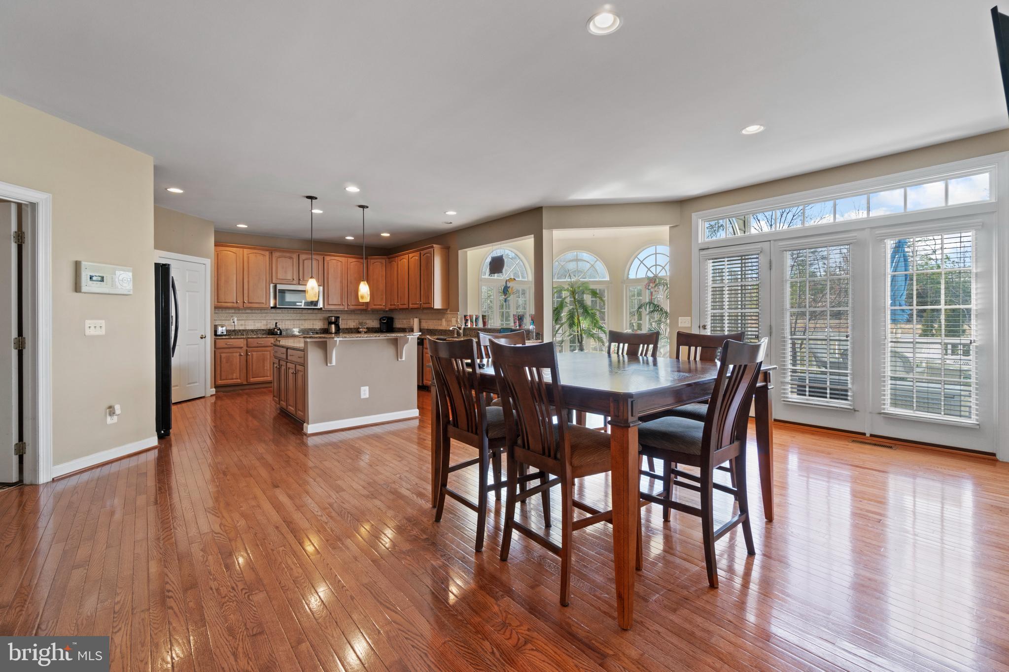 ESTATES AT LEE'S PARKE - Residential