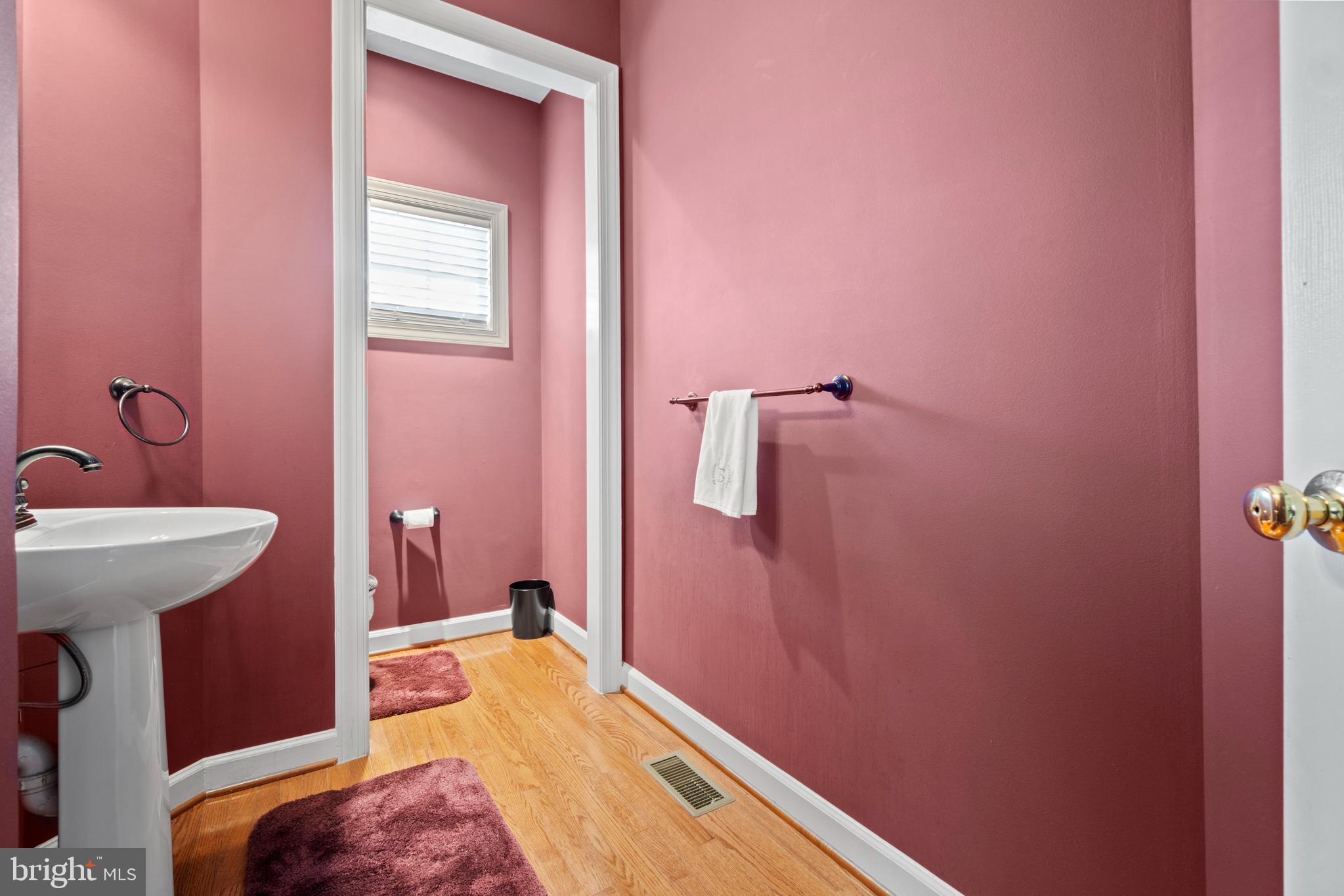 ESTATES AT LEE'S PARKE - Residential