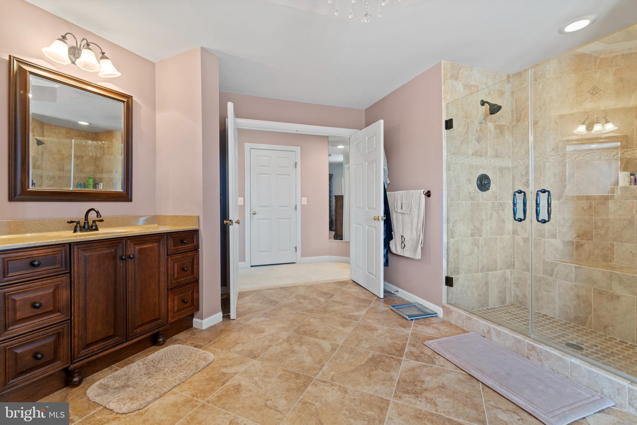 ESTATES AT LEE'S PARKE - Residential