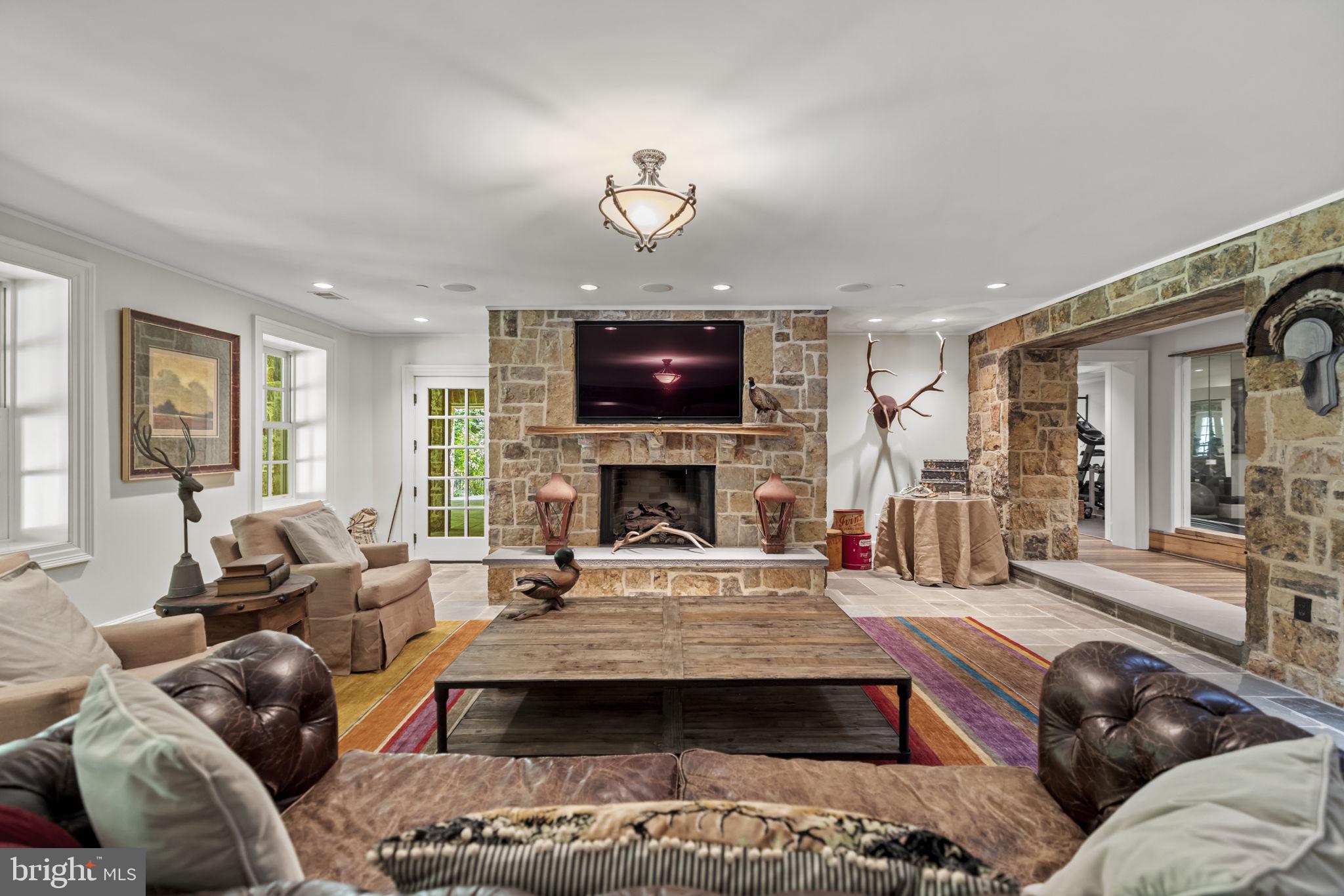 AVENEL - Residential