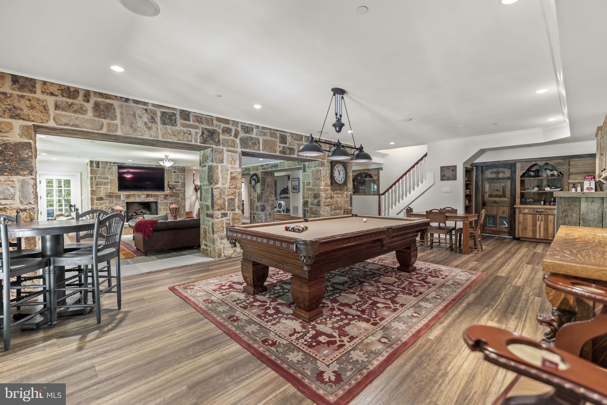 AVENEL - Residential