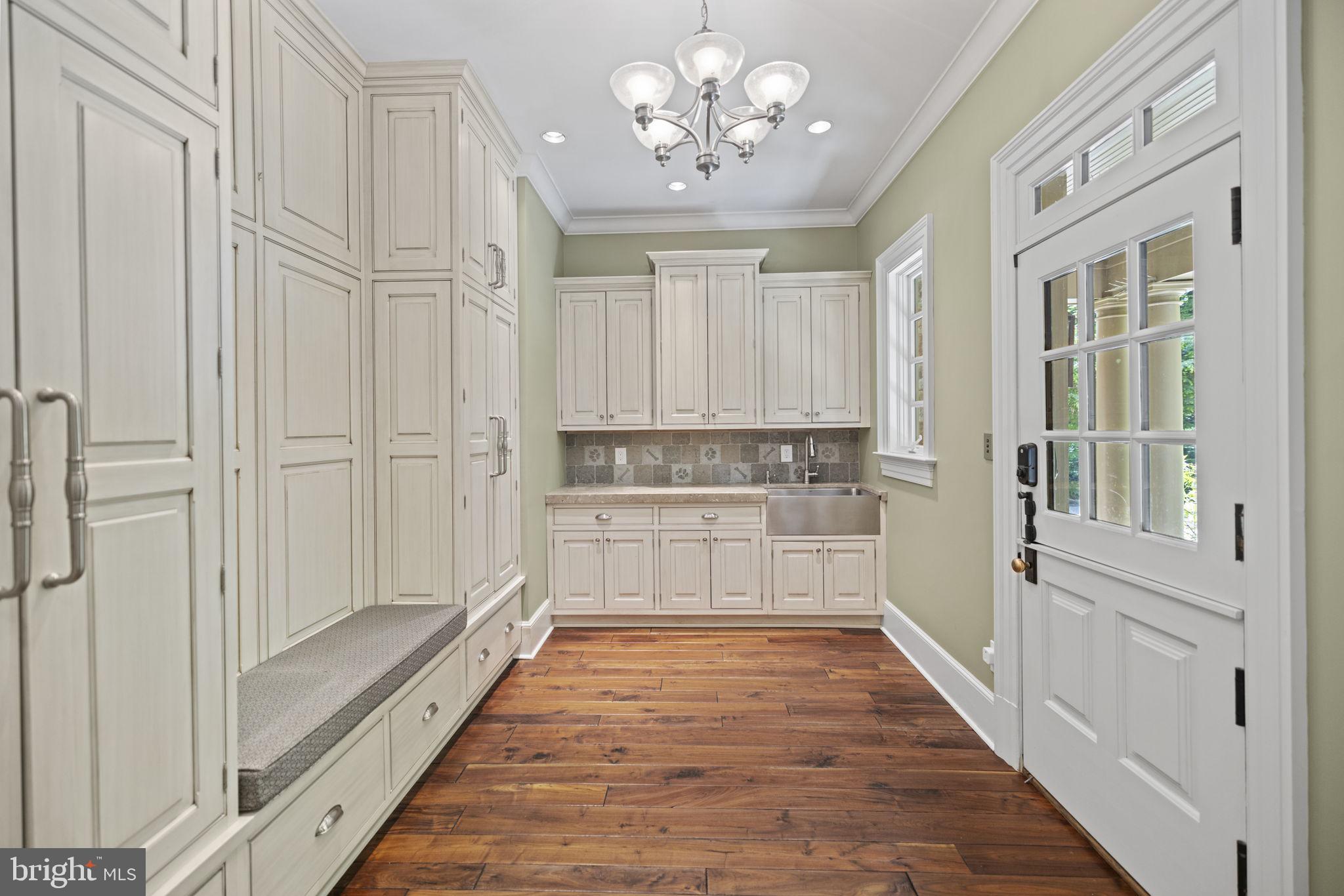 AVENEL - Residential