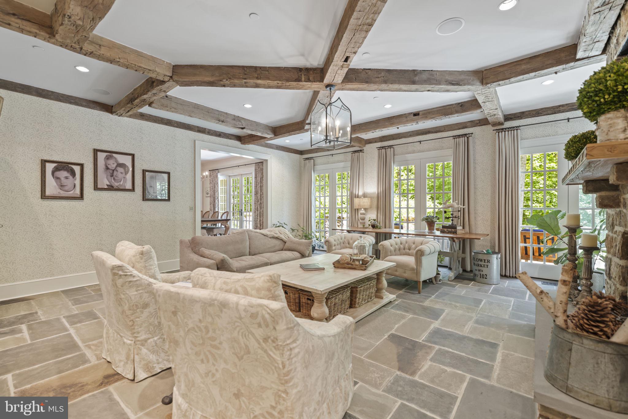 AVENEL - Residential