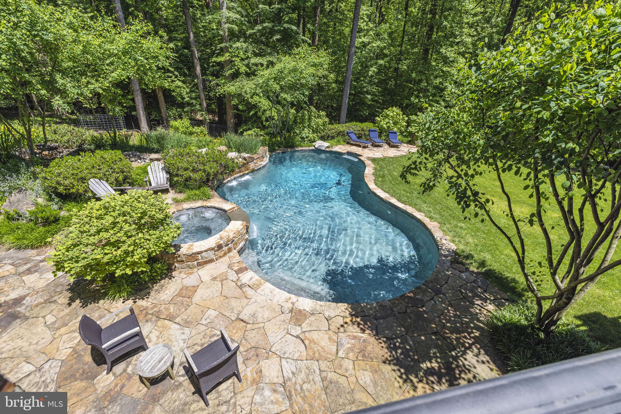 AVENEL - Residential