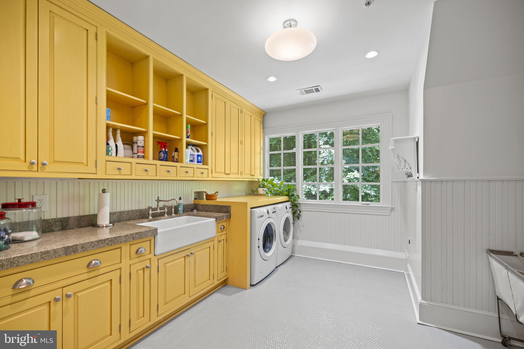 AVENEL - Residential