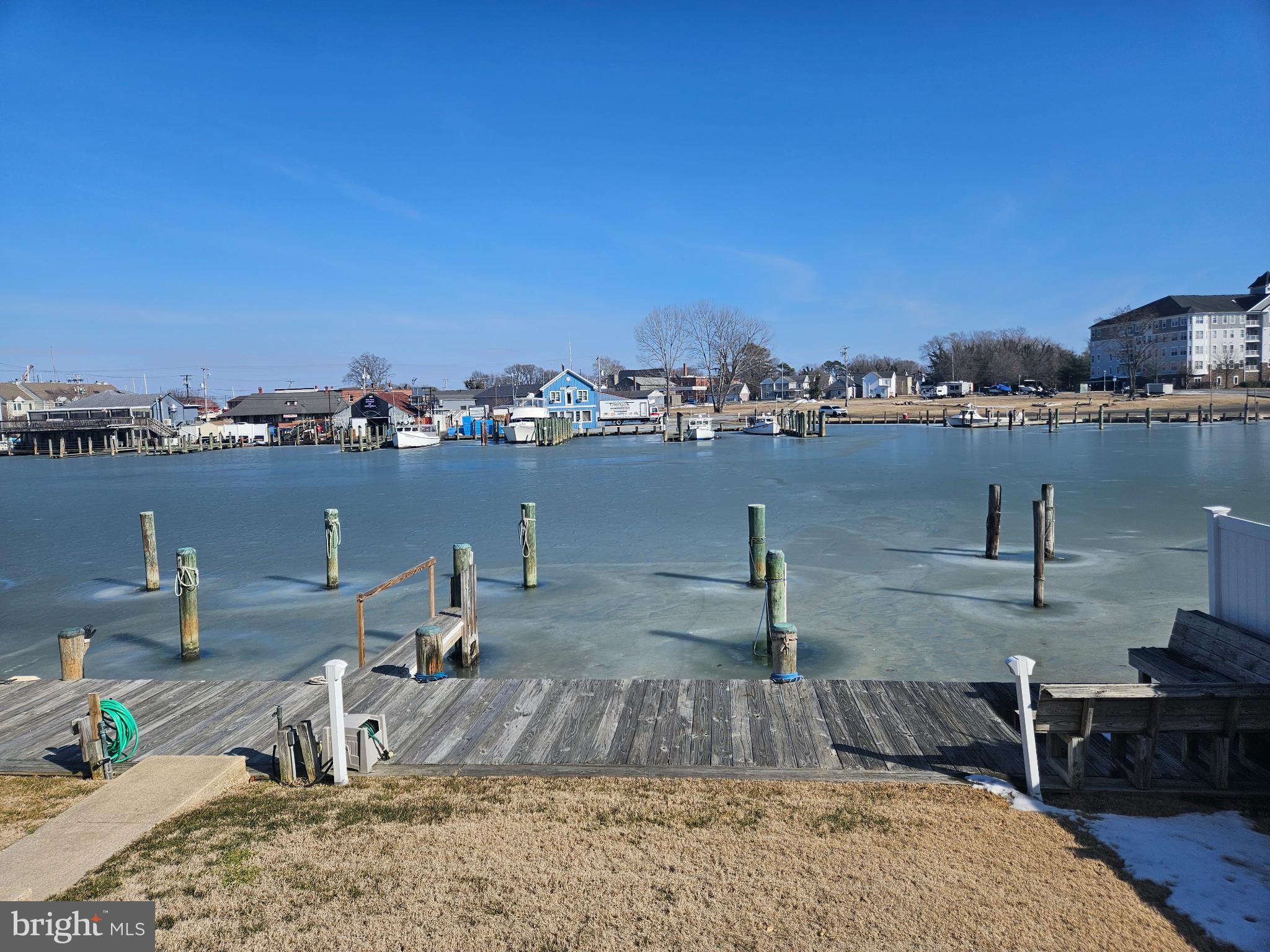 MARKET SQUARE - Residential