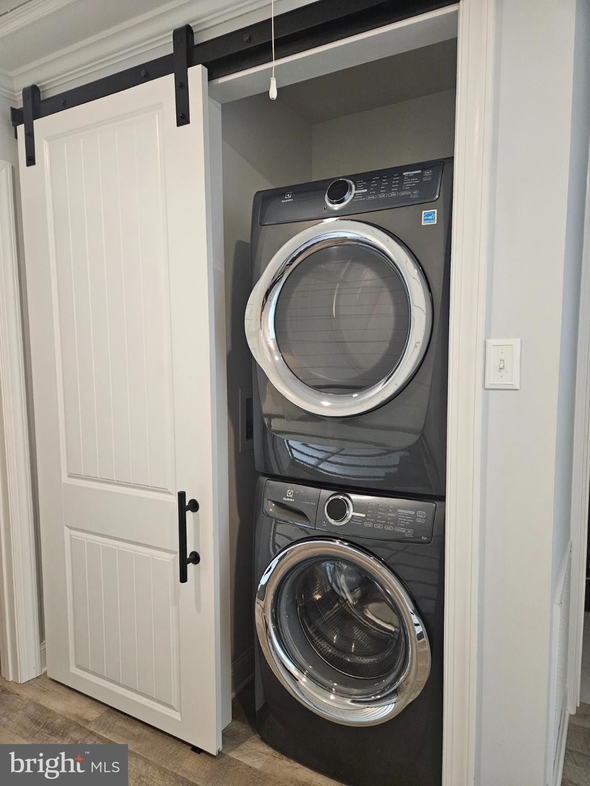 MARKET SQUARE - Residential