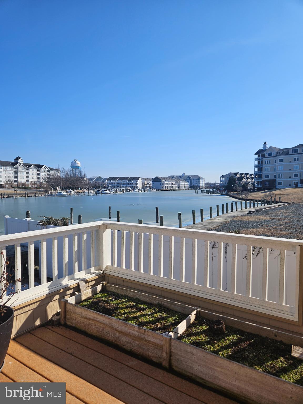 MARKET SQUARE - Residential