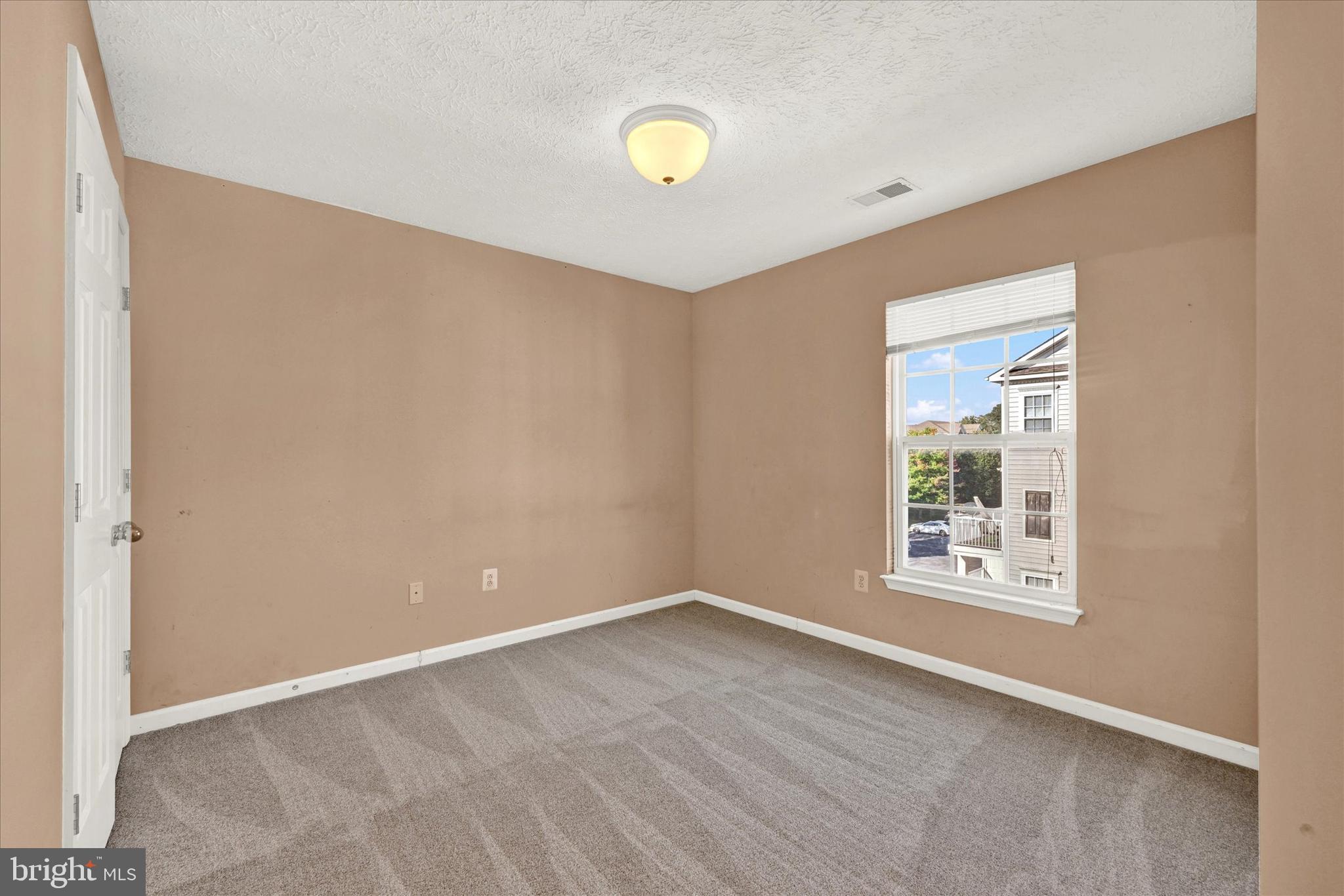 VILLAGE OF MILL RUN - Residential