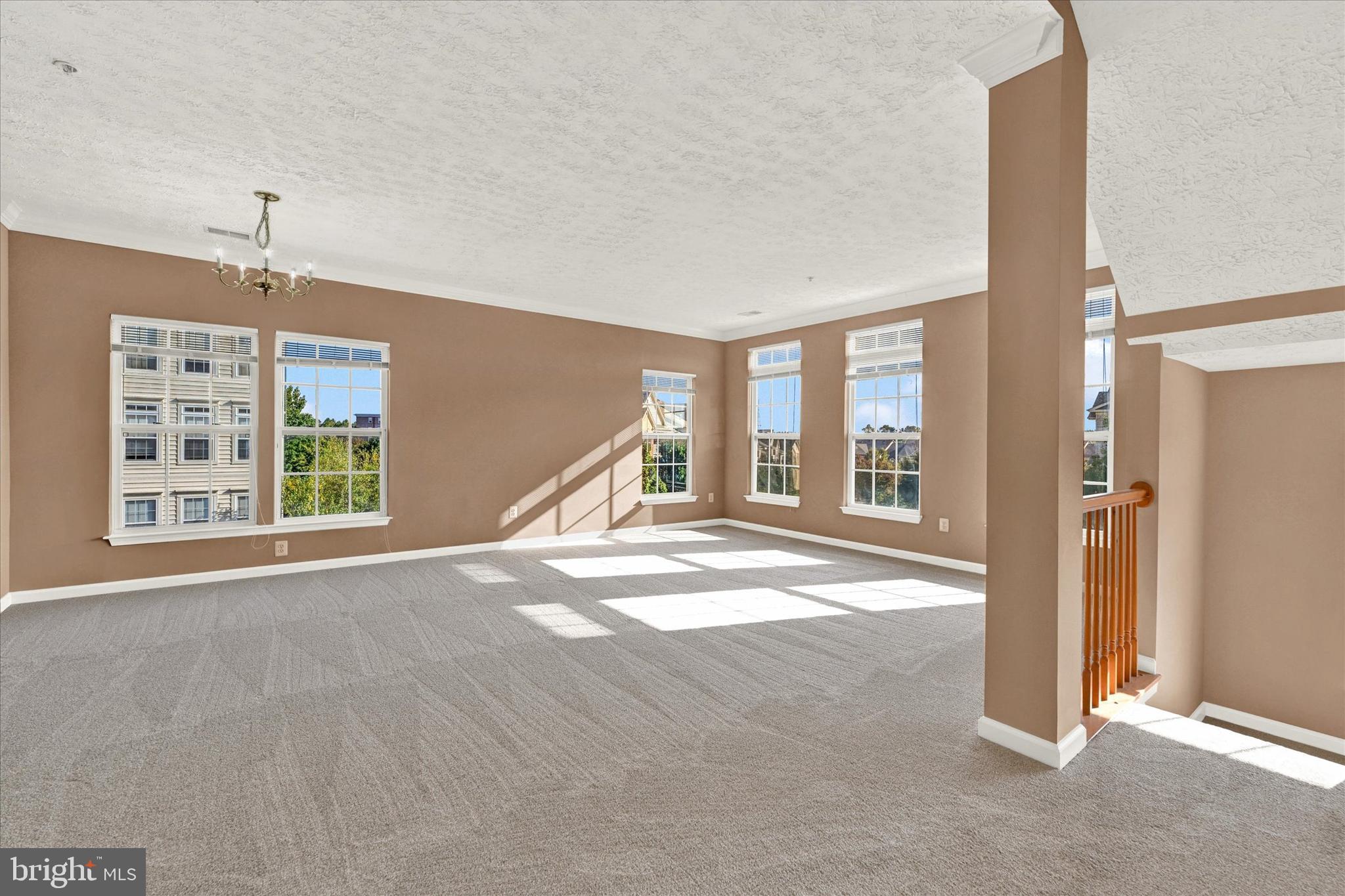 VILLAGE OF MILL RUN - Residential