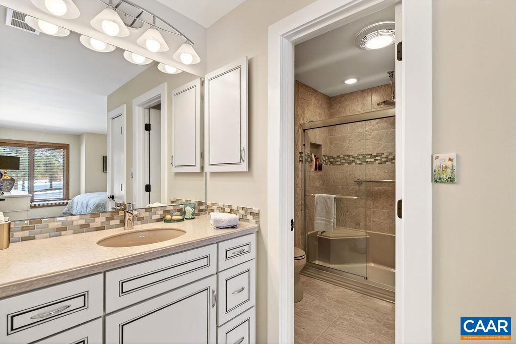 WINTERGREEN RESORT - Residential