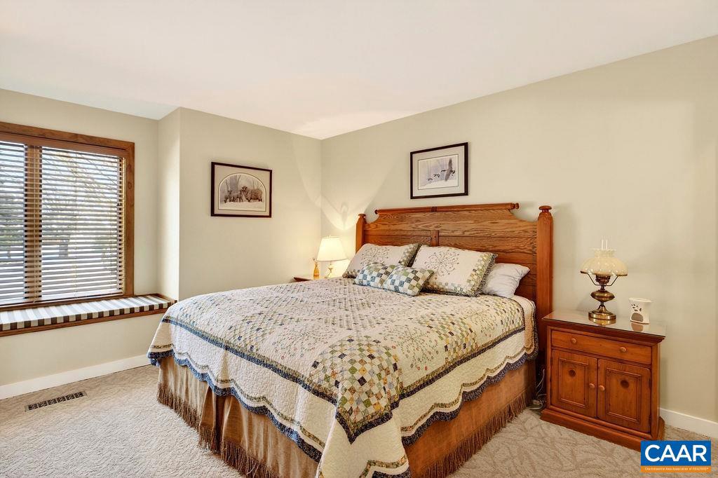 WINTERGREEN RESORT - Residential