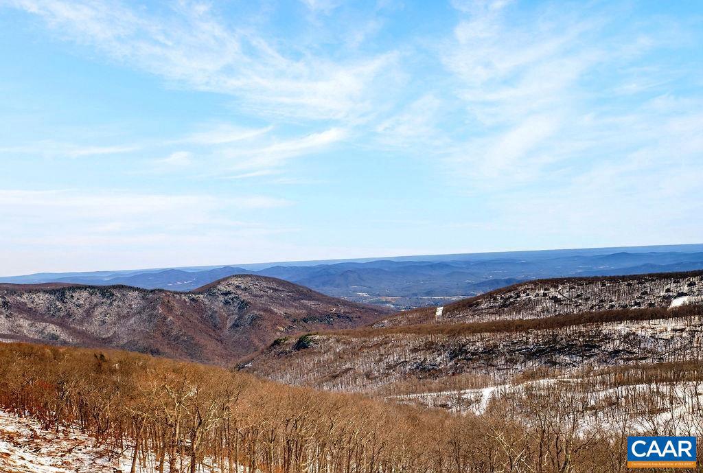 WINTERGREEN RESORT - Residential