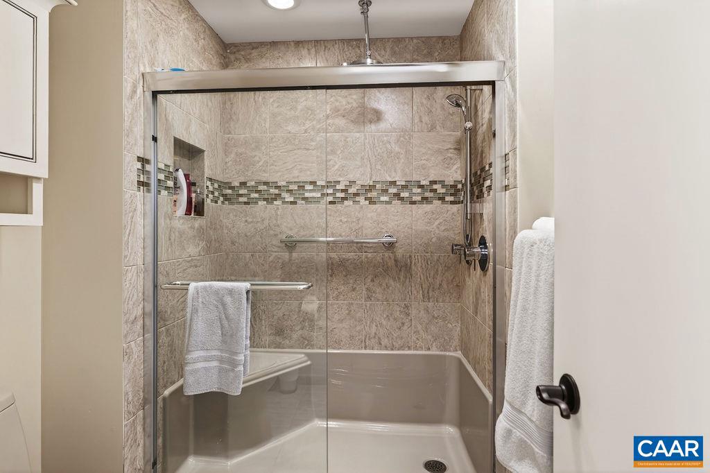 WINTERGREEN RESORT - Residential