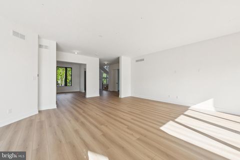 Tiny photo for 736 Northbrook Road #L3, KENNETT SQUARE, PA 19348 (MLS # PACT2117096)