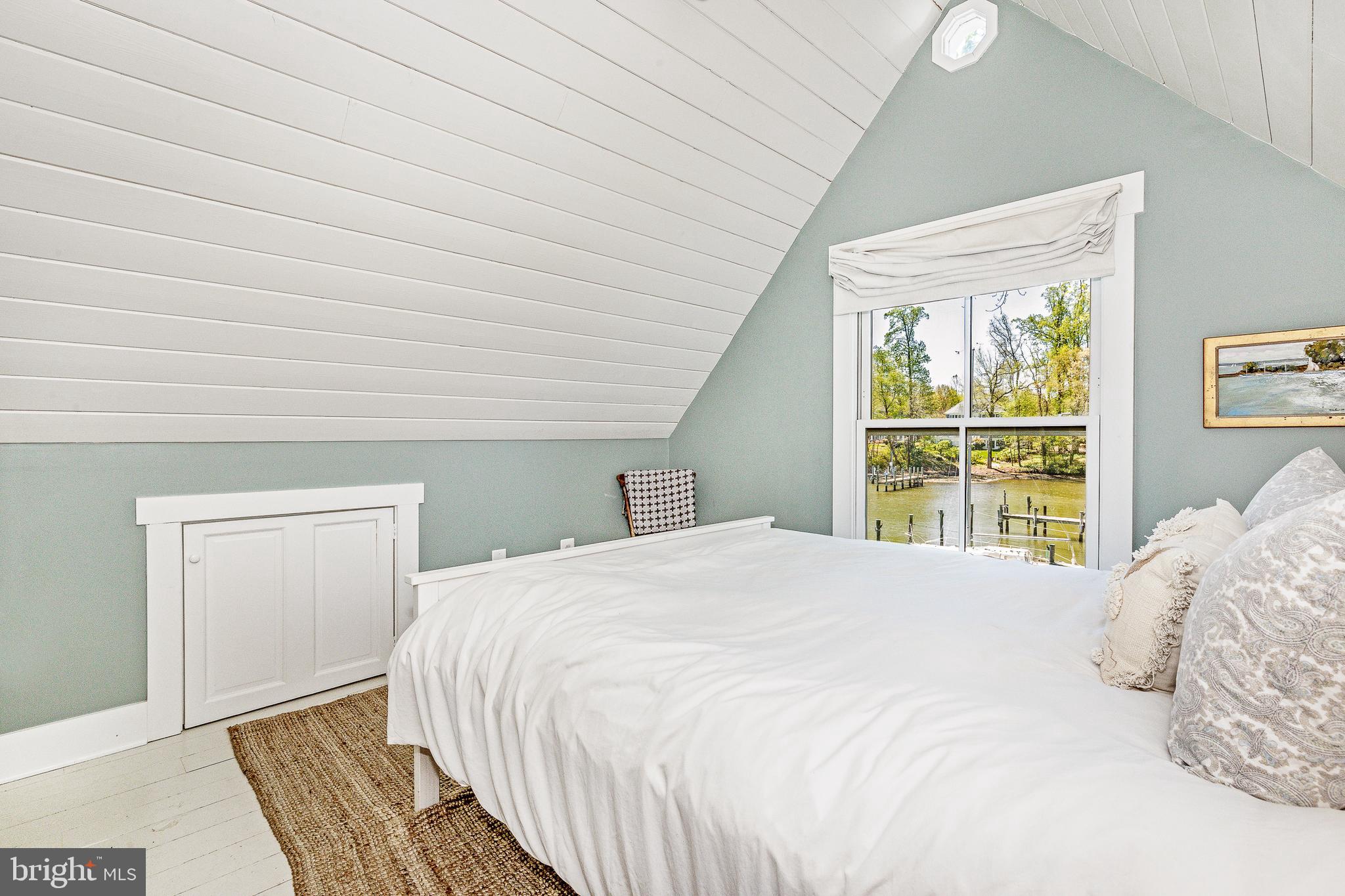 EASTPORT - Residential